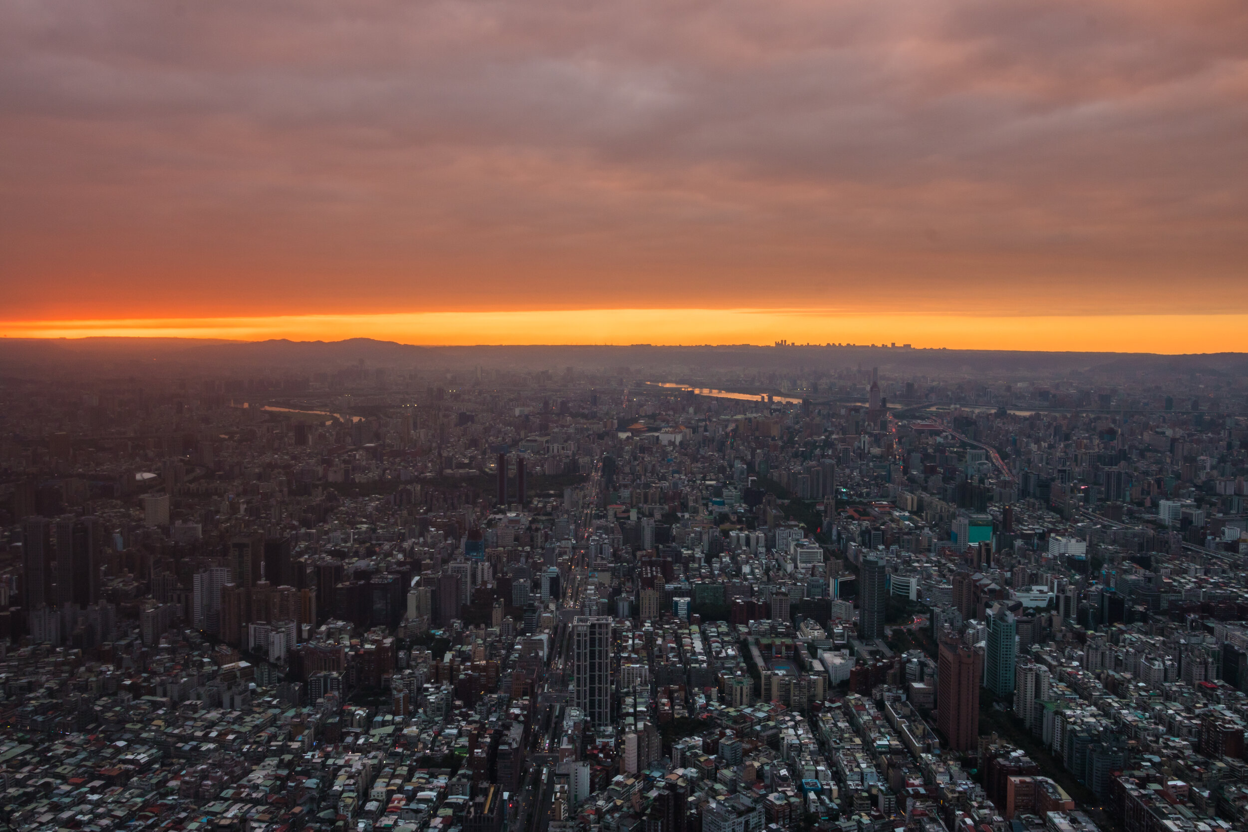 Ryan Hevern Taiwan Skyline 460 Taipei  (21 of 25).jpg