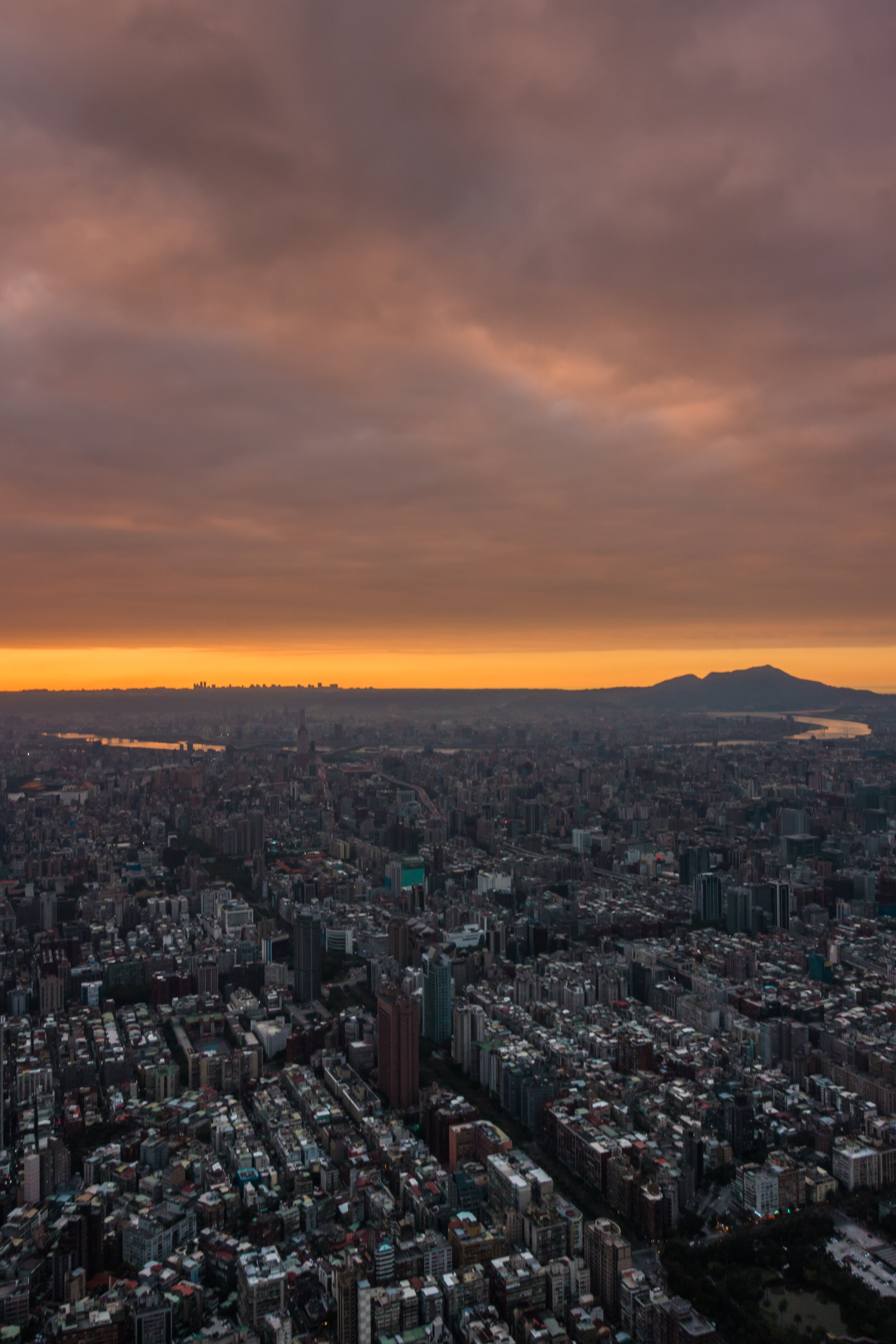 Ryan Hevern Taiwan Skyline 460 Taipei  (20 of 25).jpg